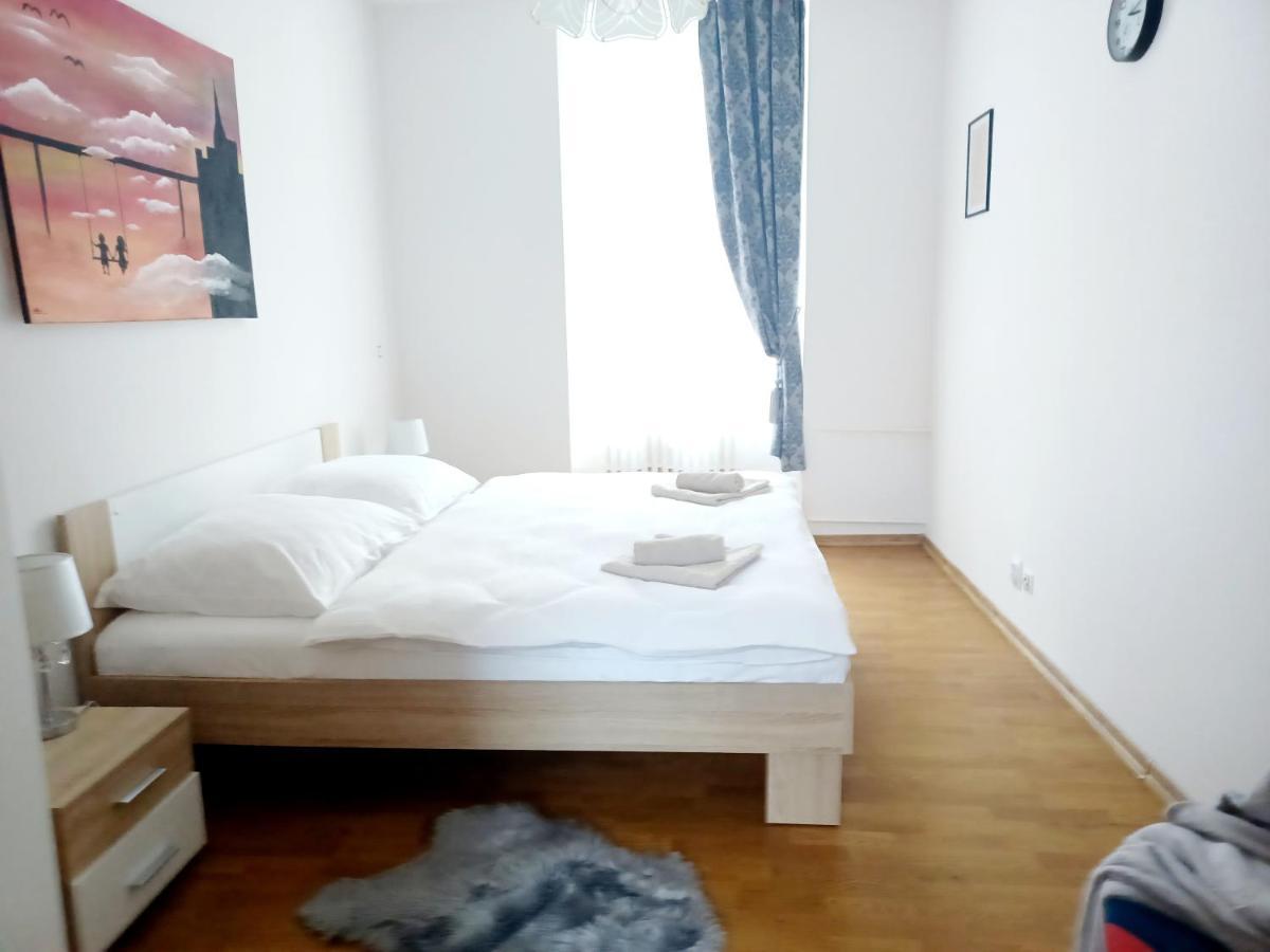 Apartment Hlavni Mariánské Lázně Екстериор снимка
